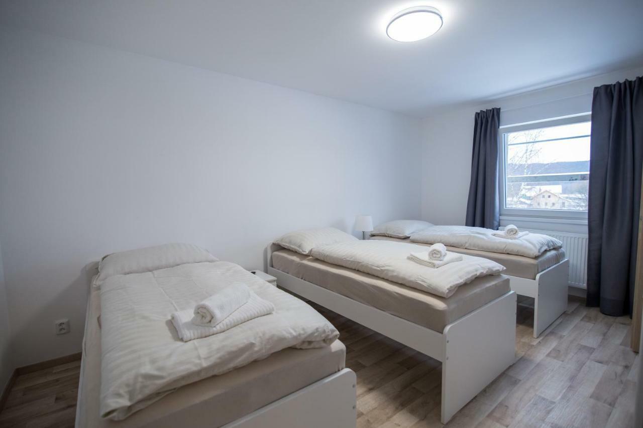 Hostka  Apartment Dana מראה חיצוני תמונה